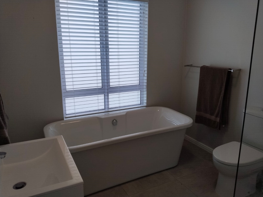 2 Bedroom Property for Sale in Kleinbaai Western Cape